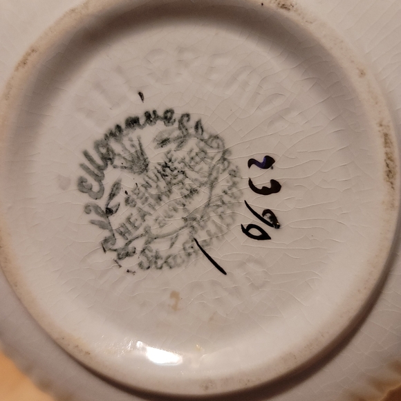 WOOD & SON ENGLAND ELGREAVE TEAPOT FINE PORCELAIN HAND CRAFTED - Picture 10 of 13